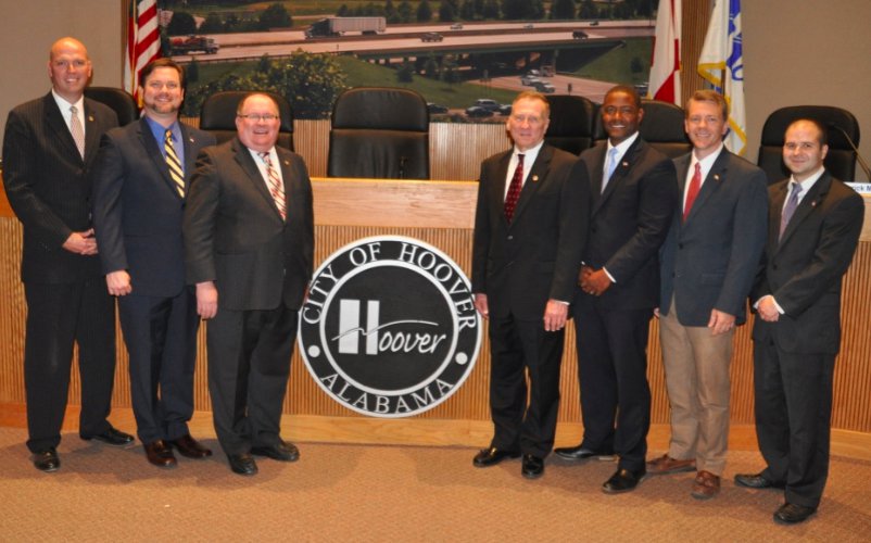Hoover council swearing in