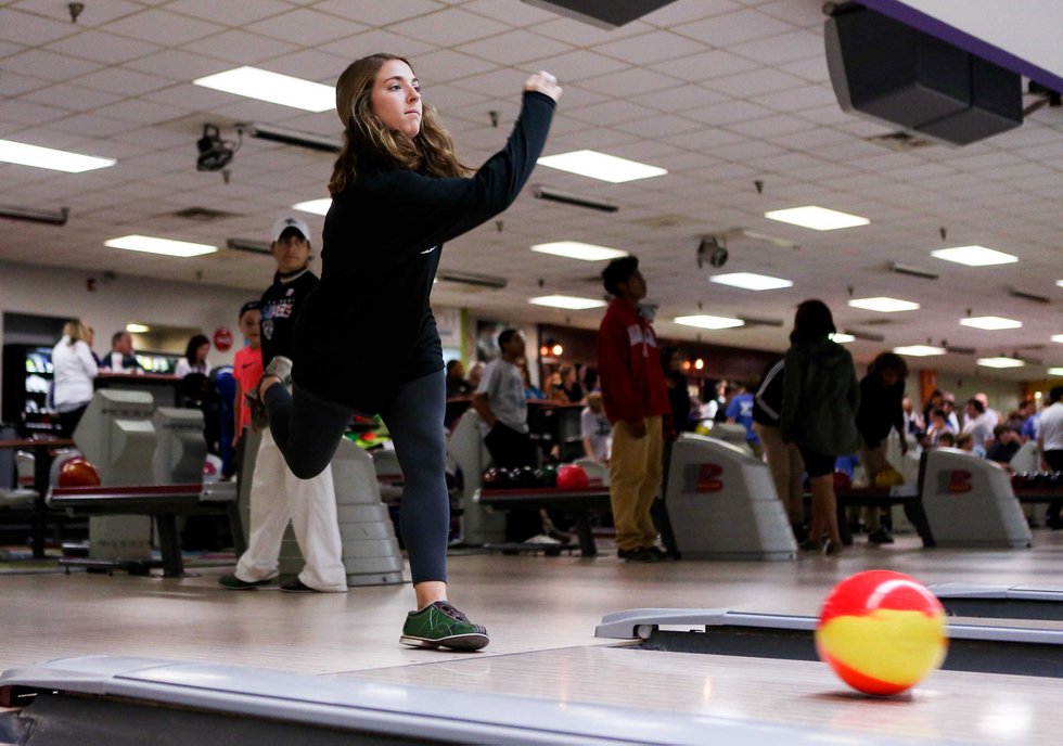 sun squad bowling set