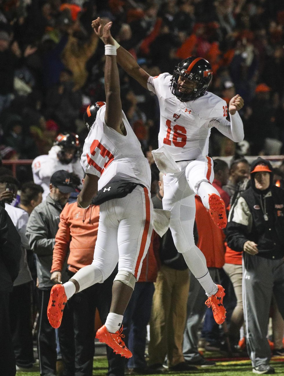 Hoover AT Thompson Football Round 4 Playoffs