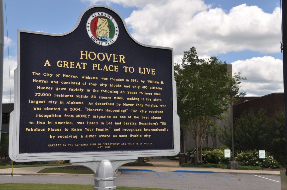 Hoover great place to live sign