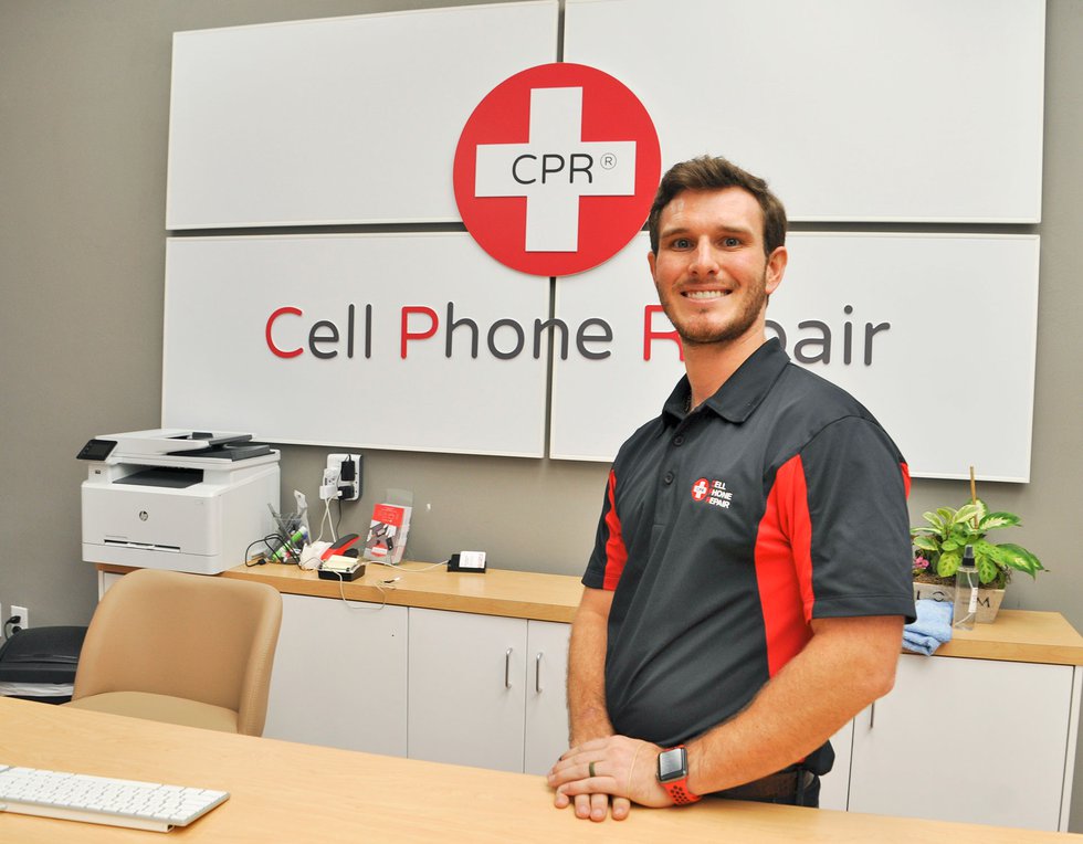 BIZ---CPR-Cell-Phone-Repair-10-26-18-(3).jpg
