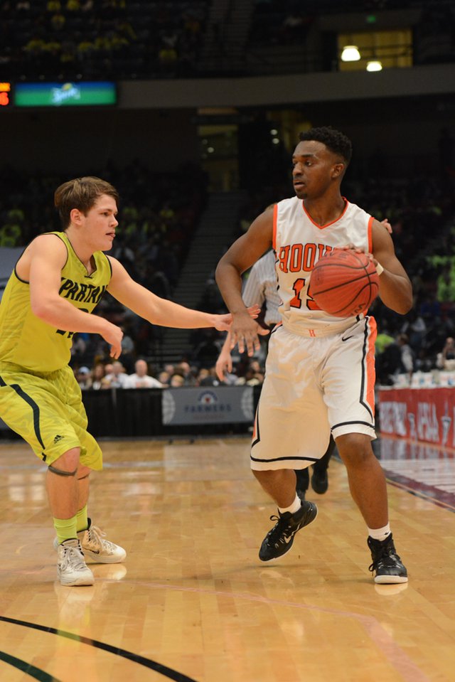 Hoover vs Mountain Brook State Final (10 of 24).jpg