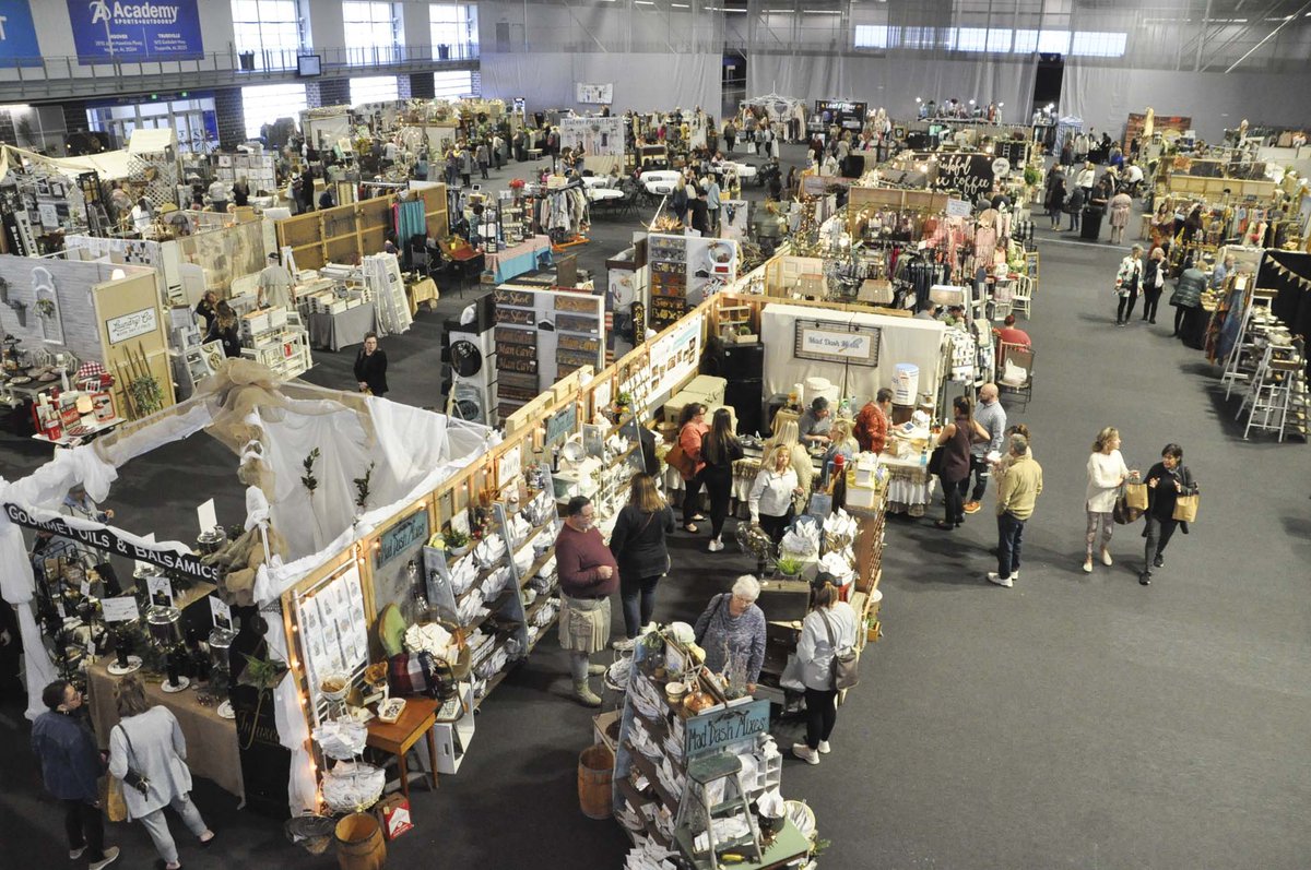 Vintage Market Days opens for threeday stint at Finley Center