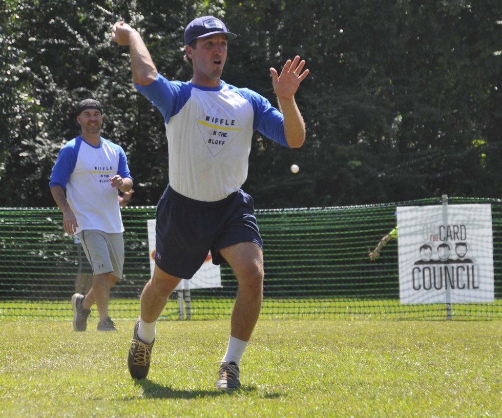 210926_Wiffle_on_the_Bluff18