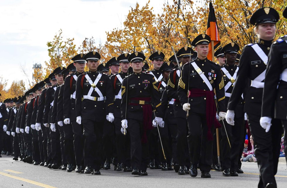 191111_VeteransDayParadeEN62 copy.jpg