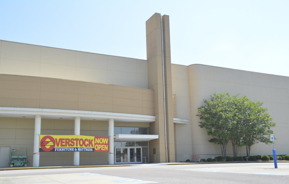 Overstock deals furniture store