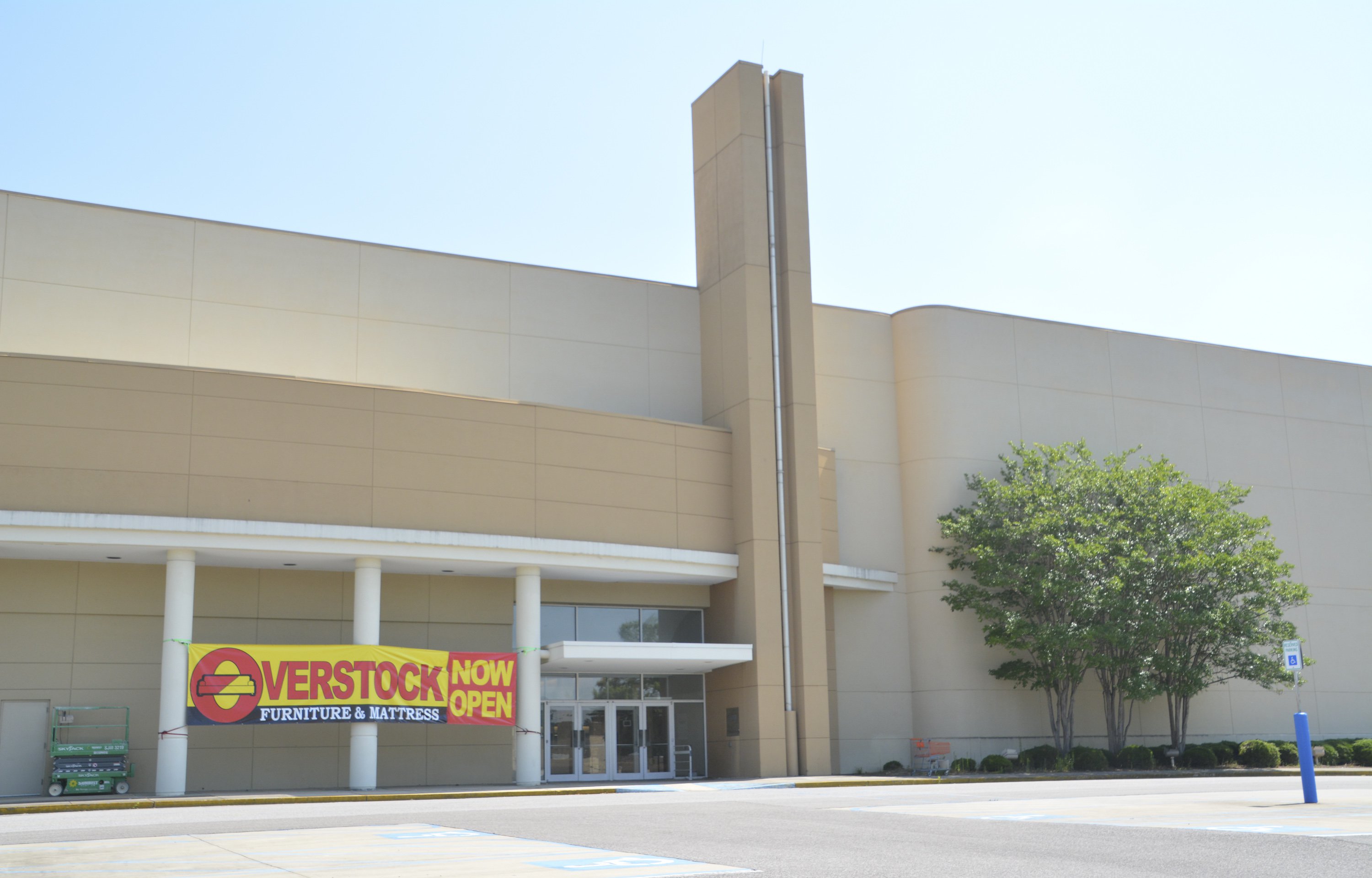 Overstock Outlet August 2023: Best Deals to Shop Now