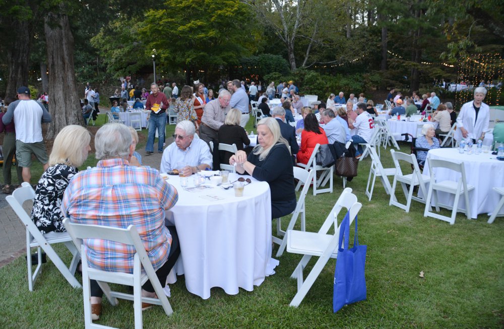 2022 Taste of Hoover pleases palates at Aldridge Gardens