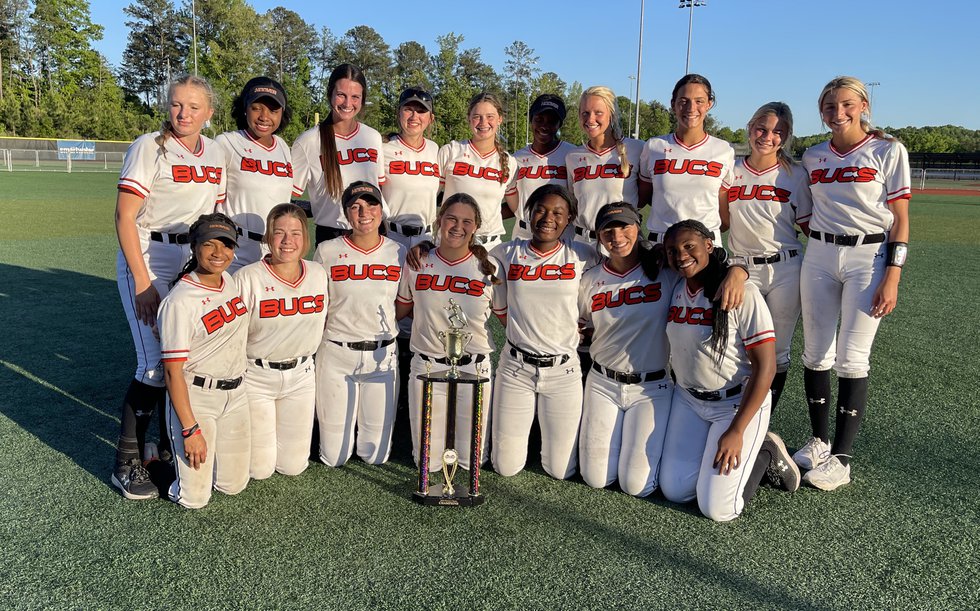 High school sports recap: Bucs softball wins Hoover Classic 