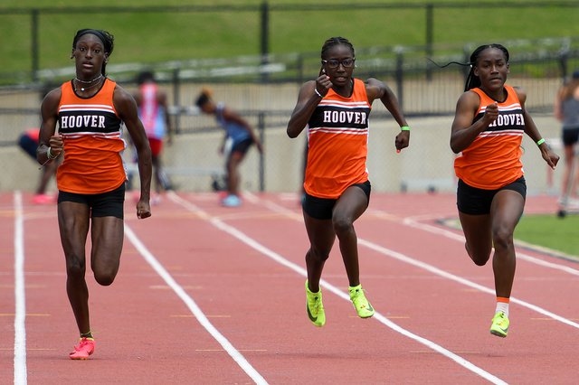 High school sports recap: Bucs softball wins Hoover Classic 