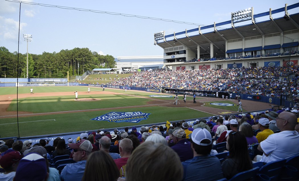 SEC baseball tournament: Texas A&M, seeded 10th, loses 10-4 in title game  to Vanderbilt