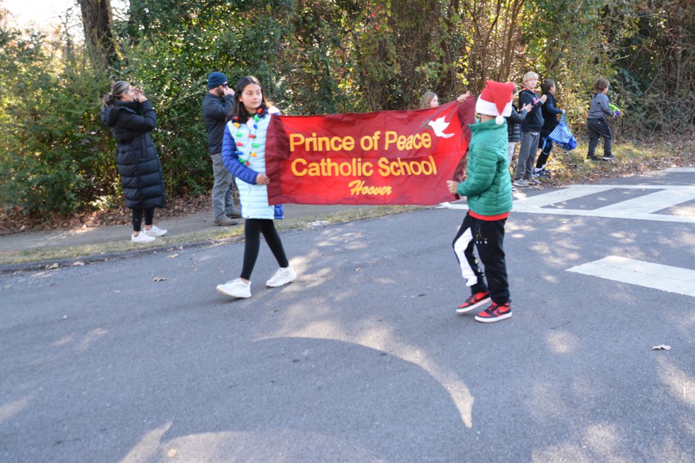 241207_BluffParkParade18.jpeg