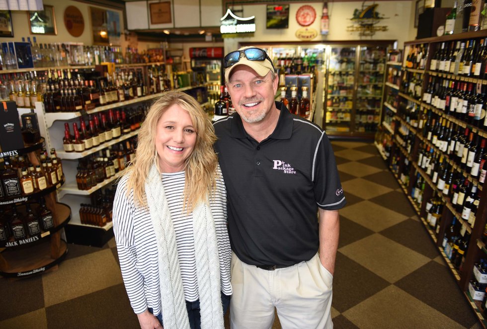 Shelby County residents split on Sunday alcohol sales - HooverSun.com