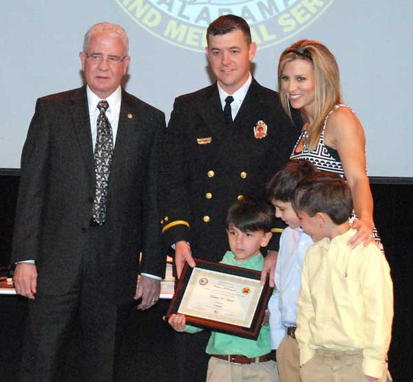 Hoover Fire Department awards Capt.Nathan Hinds